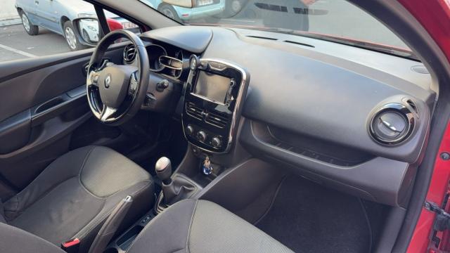 Renault Clio image 9