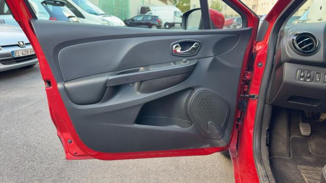 Renault Clio image 7