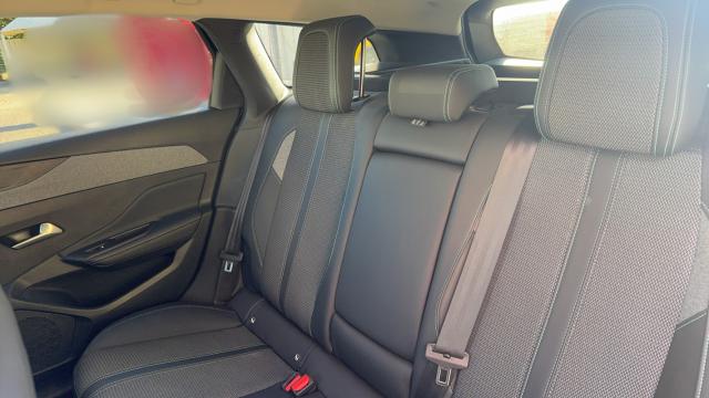 Peugeot 308 image 3