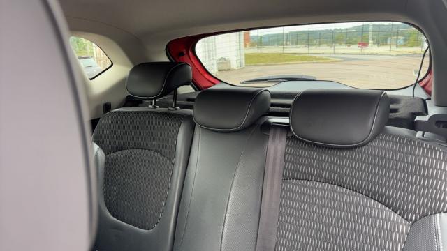 Renault Captur image 9