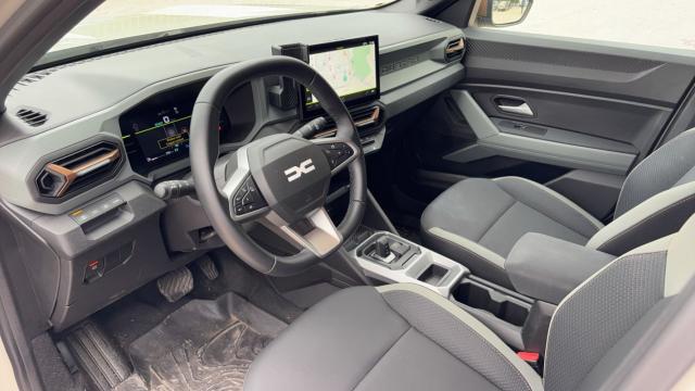 Dacia Duster image 8