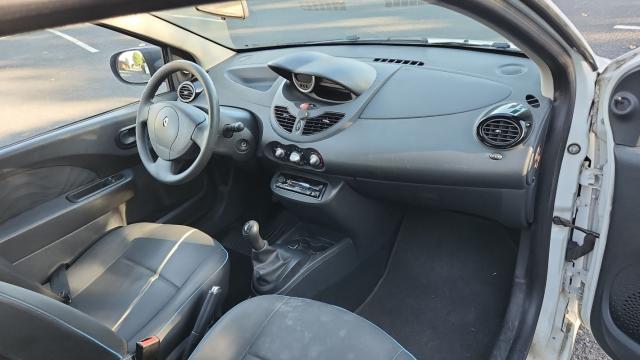 Renault Twingo image 6