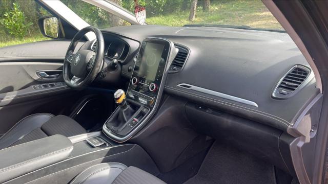 Renault Grand Scénic image 4