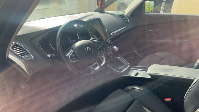 Renault Grand Scénic image 5
