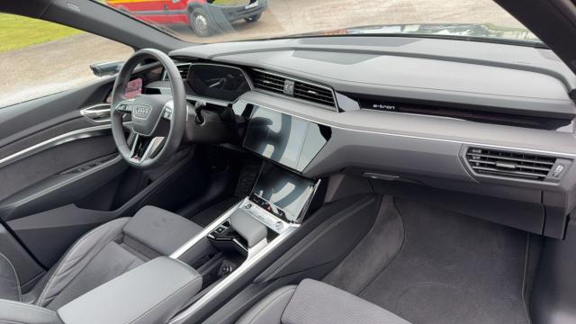 Audi E-Tron image 7