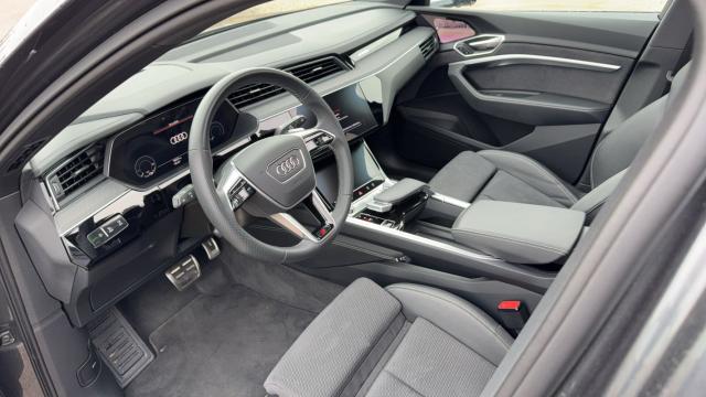 Audi E-Tron image 5