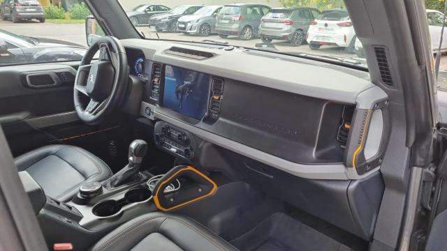 Ford Bronco image 3