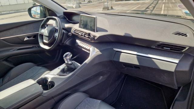 Peugeot 3008 image 6