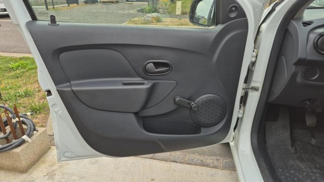 Dacia Sandero image 4
