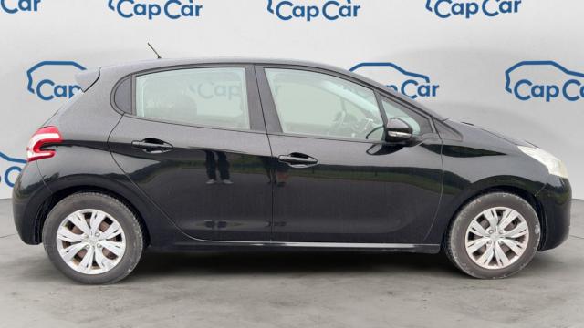 Peugeot 208 image 2