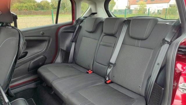 Ford B-Max image 3