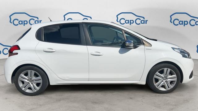 Peugeot 208 image 4
