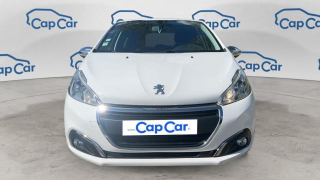 Peugeot 208 image 2