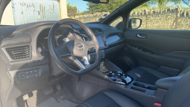 Nissan Leaf image 3
