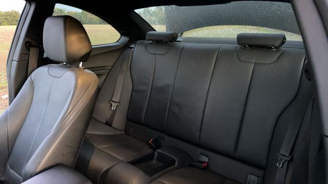 Bmw Serie 2 image 1