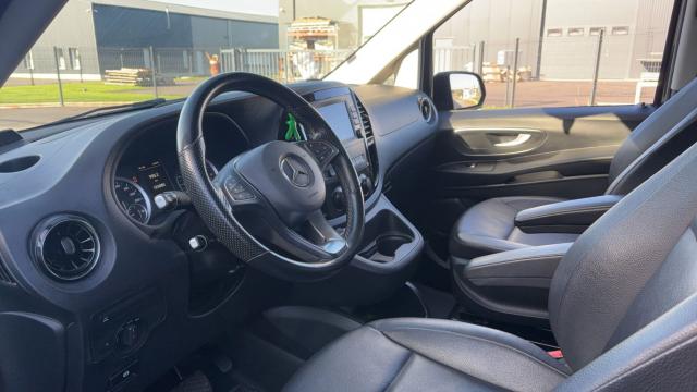 Mercedes Benz Vito image 8