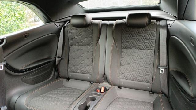 Opel Cascada image 2