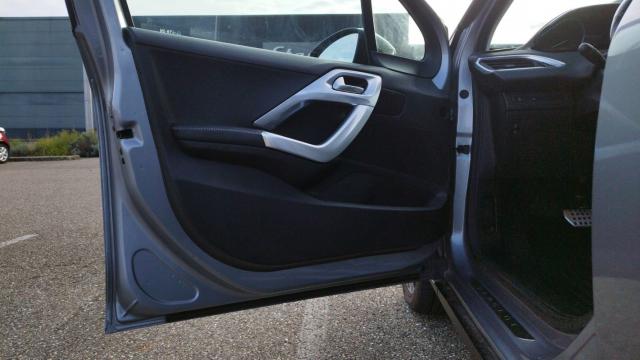 Peugeot 2008 image 4