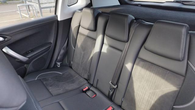 Peugeot 2008 image 1