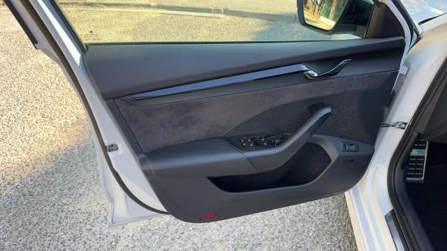 Skoda Octavia image 1