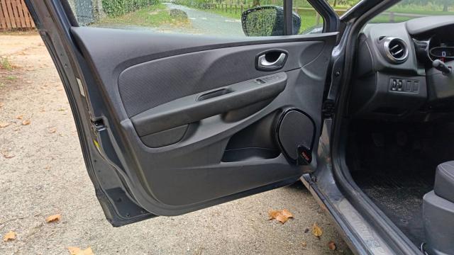 Renault Clio image 7