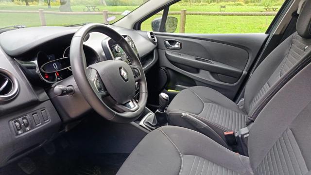 Renault Clio image 9
