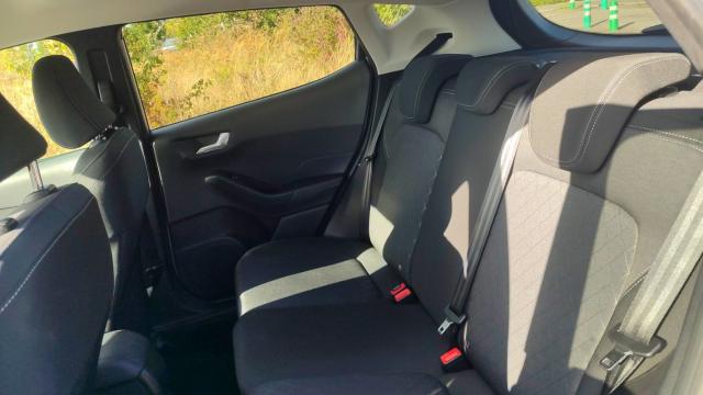 Ford Fiesta image 4