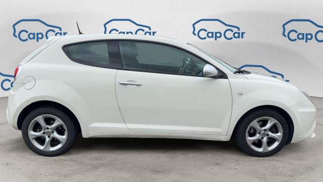 Alfa Romeo Mito image 1