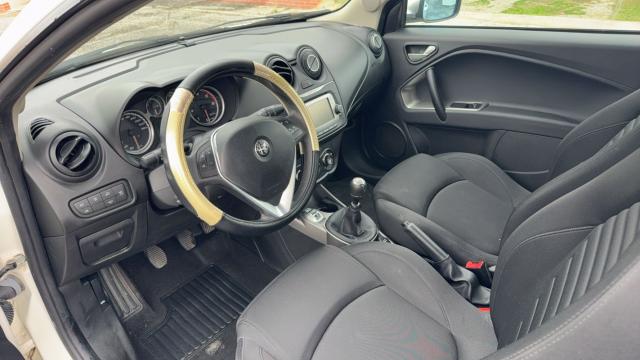 Alfa Romeo Mito image 6