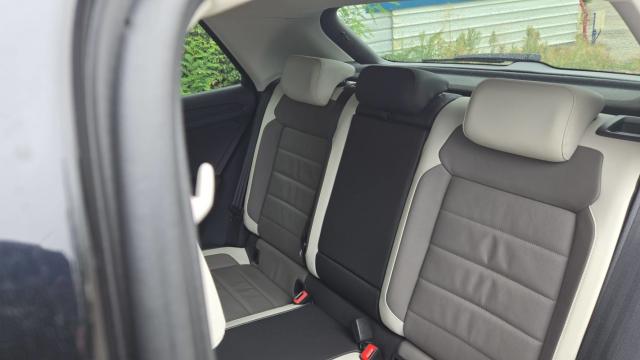 Volkswagen T-Roc image 5