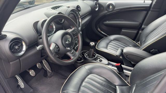 Mini Countryman image 2