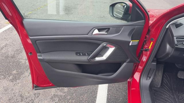 Peugeot 308 image 4