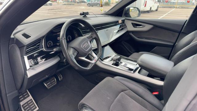 Audi Q8 image 6