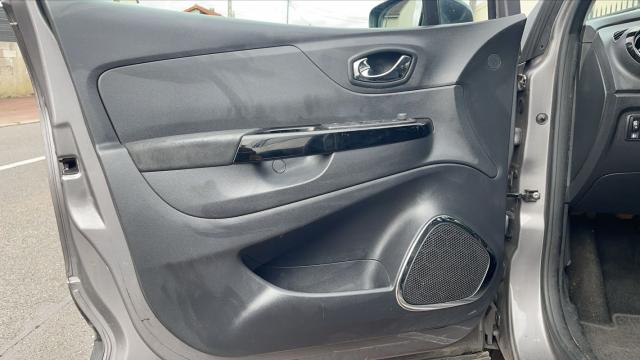 Renault Captur image 8