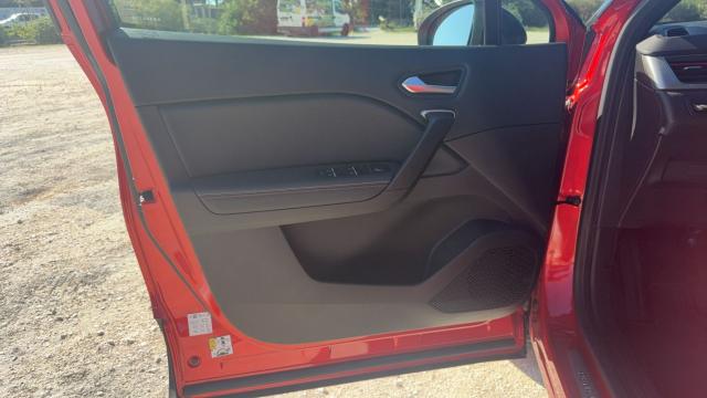 Renault Captur image 7