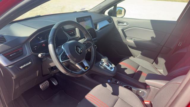 Renault Captur image 2