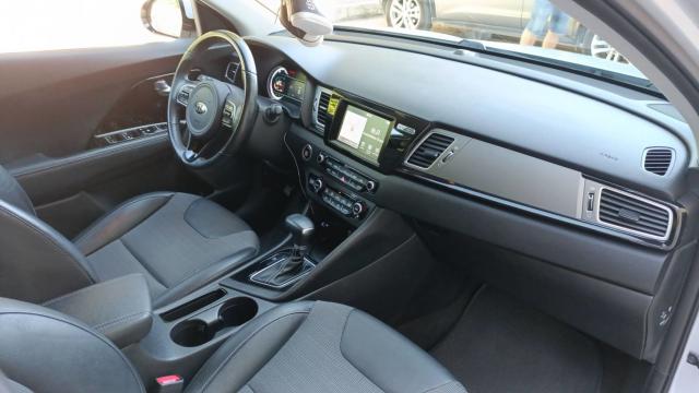 Kia Niro image 8