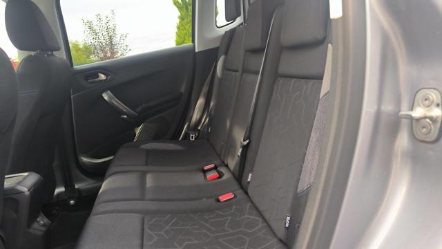 Peugeot 2008 image 4