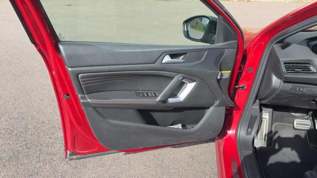 Peugeot 308 image 6