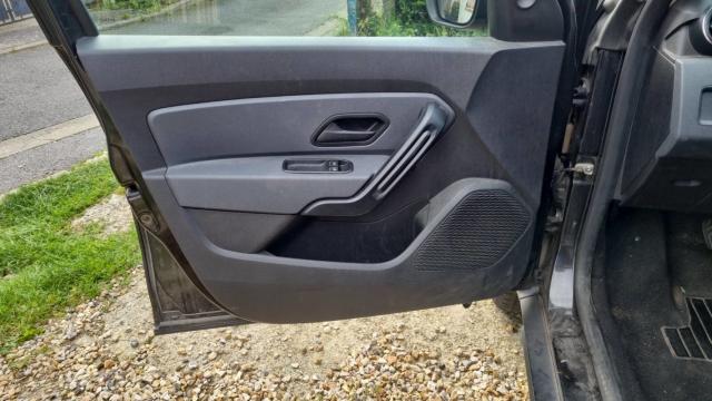 Dacia Duster image 9