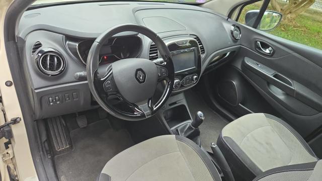 Renault Captur image 1