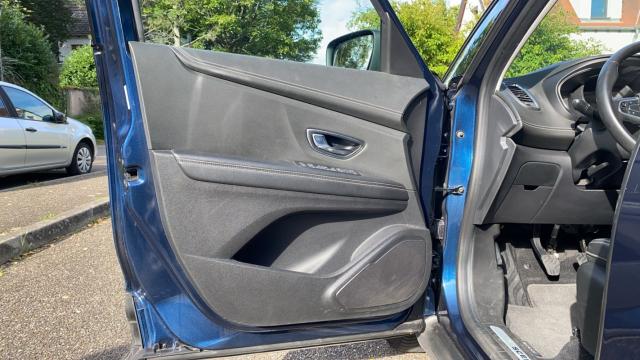 Renault Scénic image 9