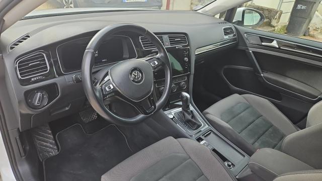 Volkswagen Golf image 7