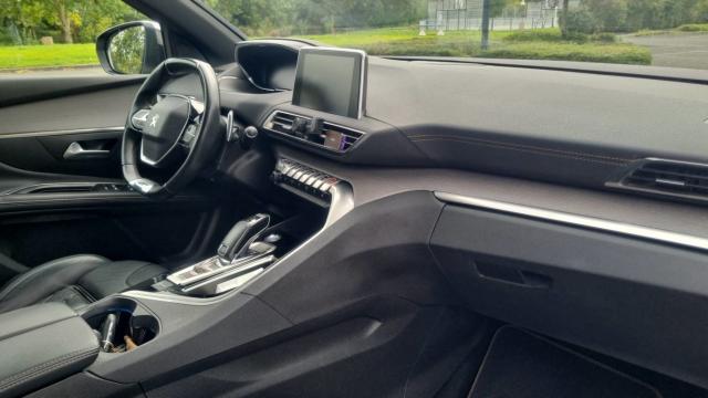 Peugeot 5008 image 4
