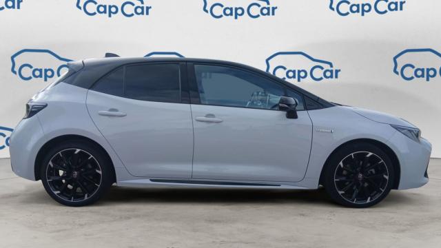 Toyota Corolla image 8