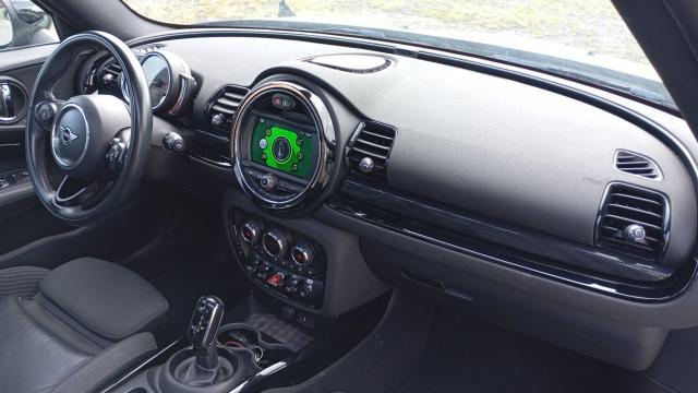 Mini Clubman image 5
