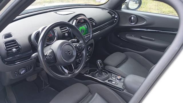 Mini Clubman image 8