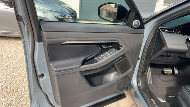 Land Rover Range Rover Evoque image 9