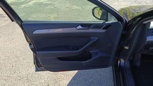 Volkswagen Passat Sw image 4