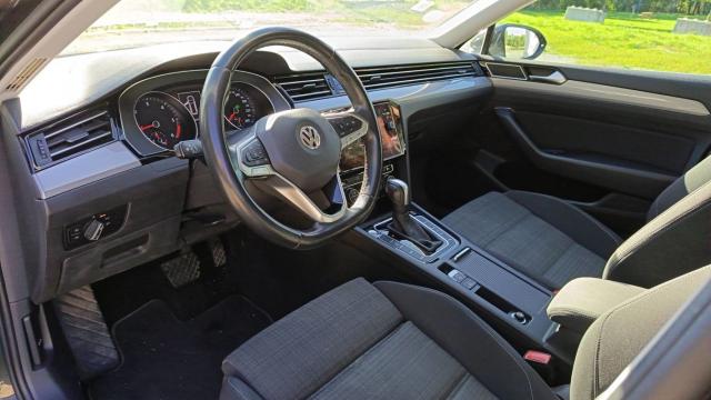 Volkswagen Passat Sw image 1